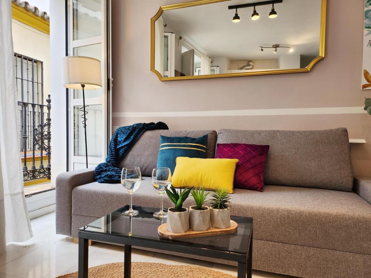 Apartamento Lovely Center - Balcony Lux Sol Sevilla